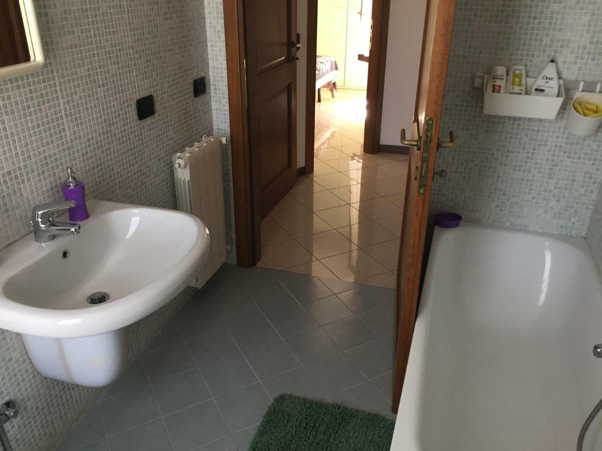 Via Acquedotto N. 66, Condominio "Le Piramidi" Olbia Buitenkant foto